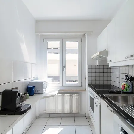 Victoria By Quokka 360 - Comfortable And Practical In Locarno Апартаменты *